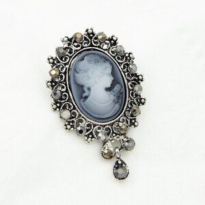 NEW Cameo gray and black with small dangle
